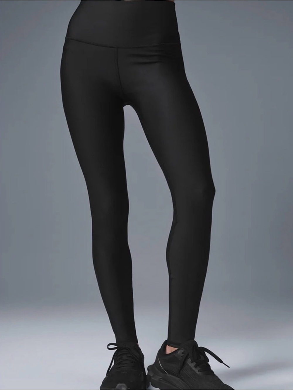 ALO Yoga Black High-Waist Airlift leggings - Picture 2 of 7